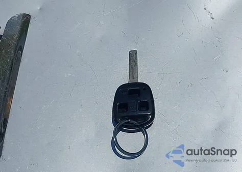 2001 Lexus Is 300 z USA, uszkodzony, nr VIN JTHBD182710019413